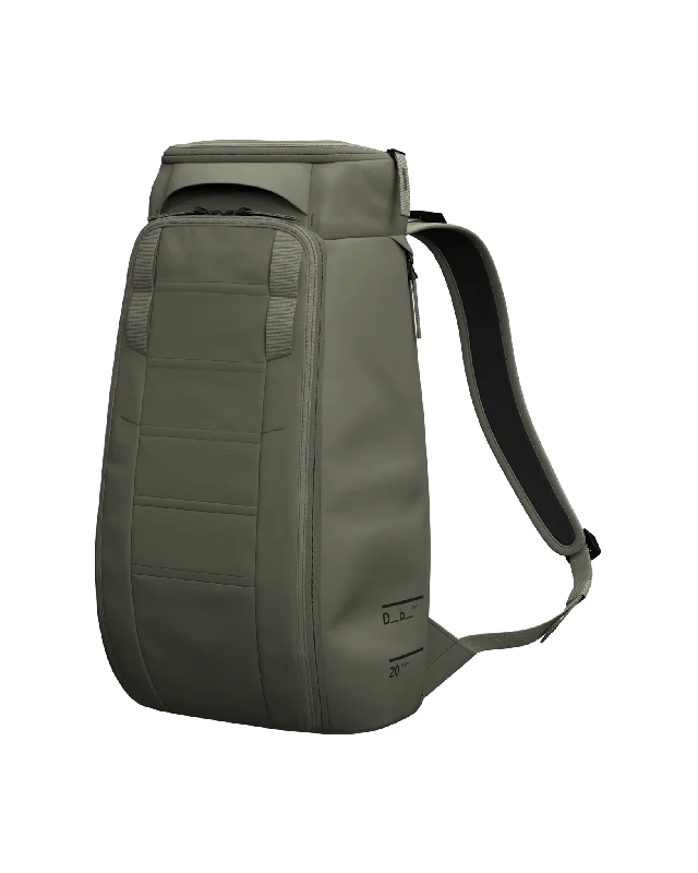 Hugger Backpack 20L Moss Green