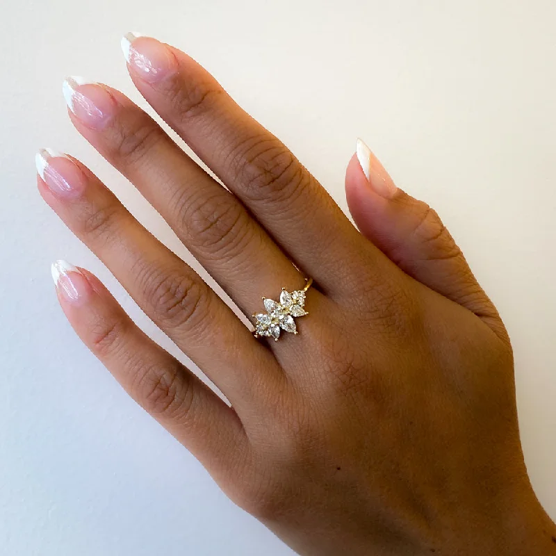 Flora Diamond Cluster Ring