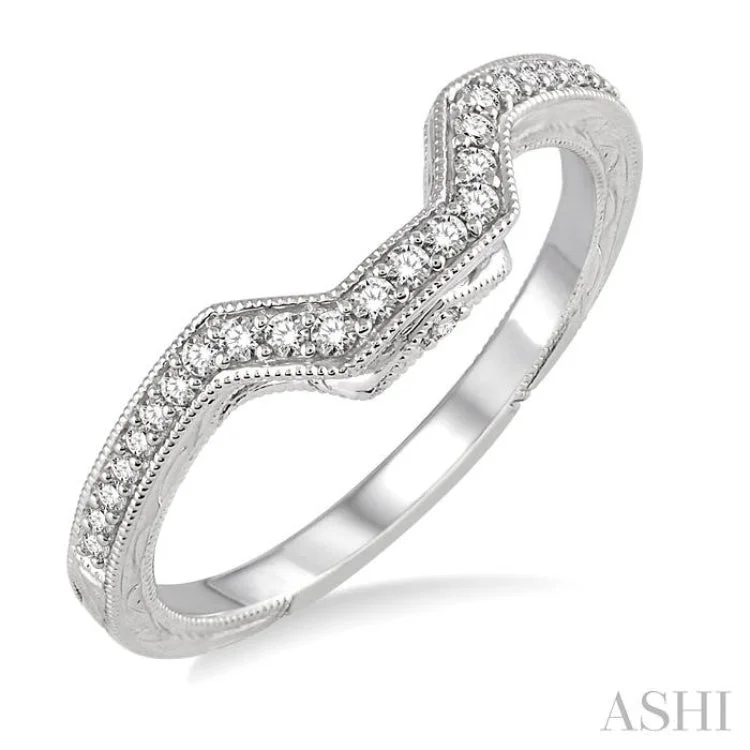 1/6 Ctw Round Cut Diamond Wedding Band in 14K White Gold