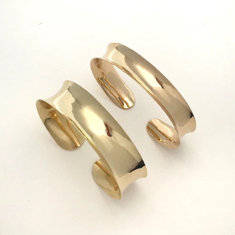 Channel: Gold Anticlastic Bracelet Extra Wide